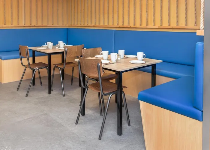 Hotel Arcona - Uebernachten Auf Dem Wasser - Direkt Am Bontekai *